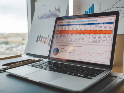 Comment automatiser l'arbitrage mensuel entre livret, pea et assurance‑vie selon vos objectifs